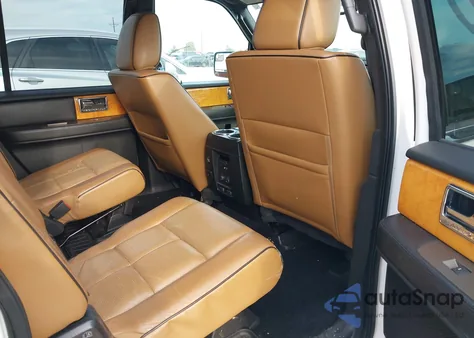 2012 Lincoln Navigator L z USA, uszkodzony, nr VIN 5LMJJ3H54CEL02796